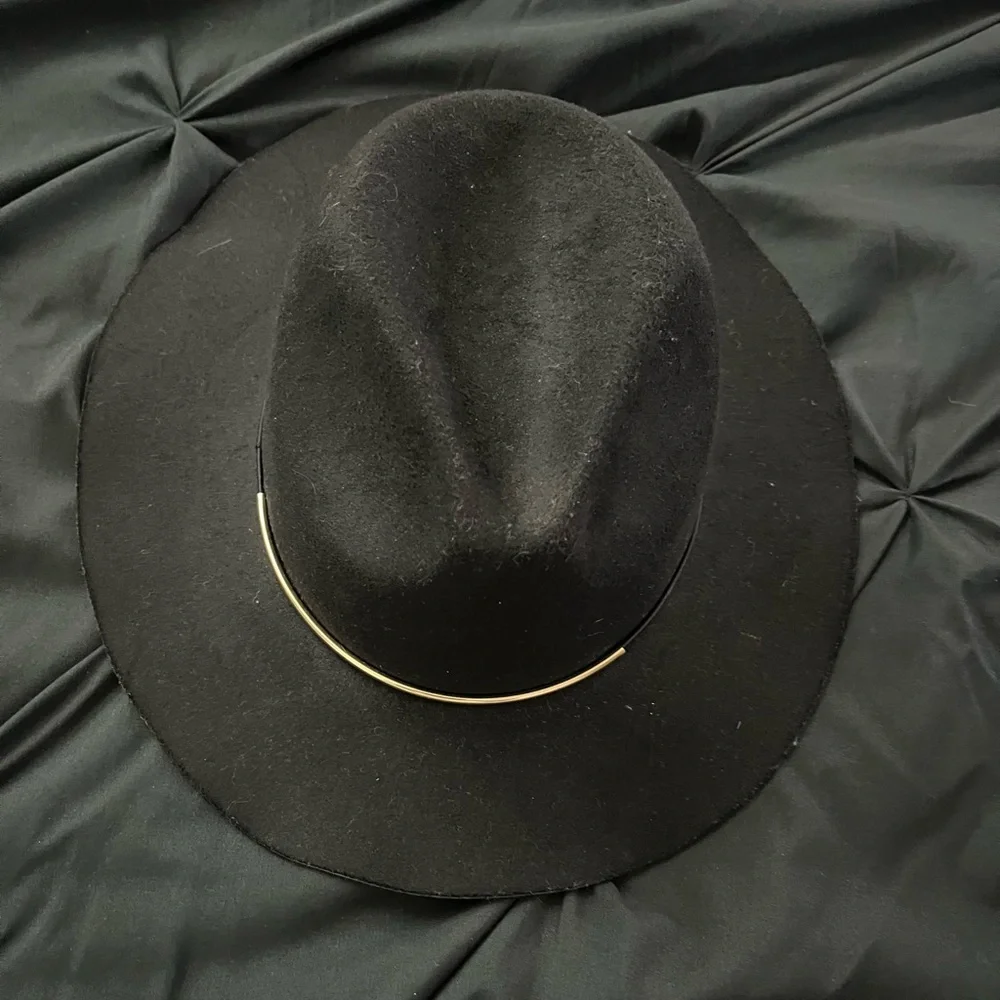 Avenue Black Fedora Subtle Gold Detail - Picture 1 of 8